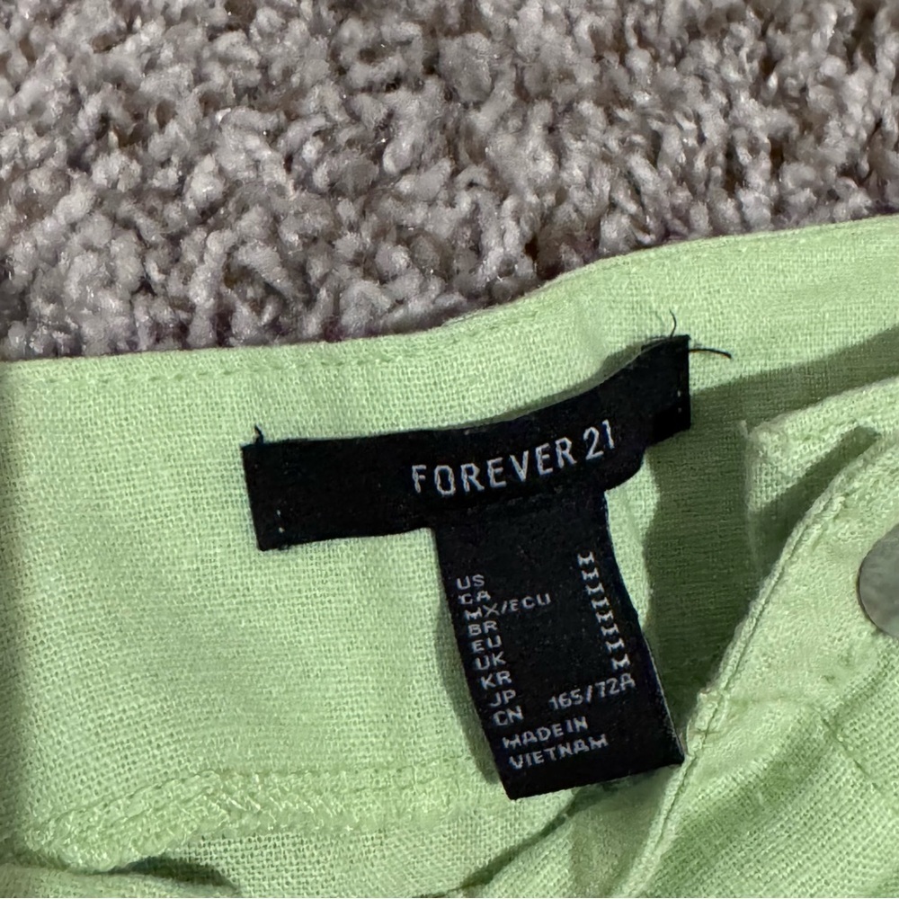 Forever 21 Light Green Button-Front Mini Skirt - Picture 2 of 4
